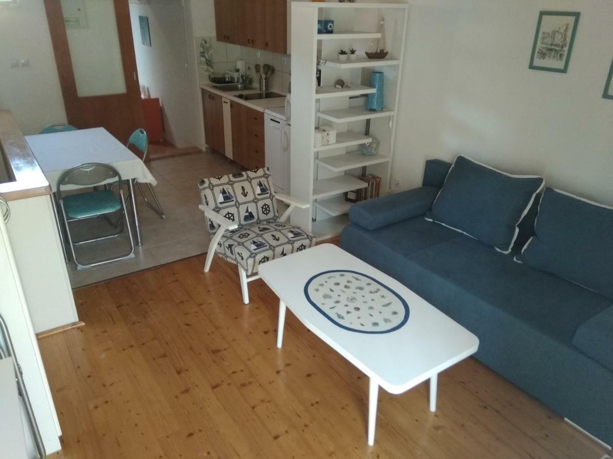 Takoma Hvar Apartman *